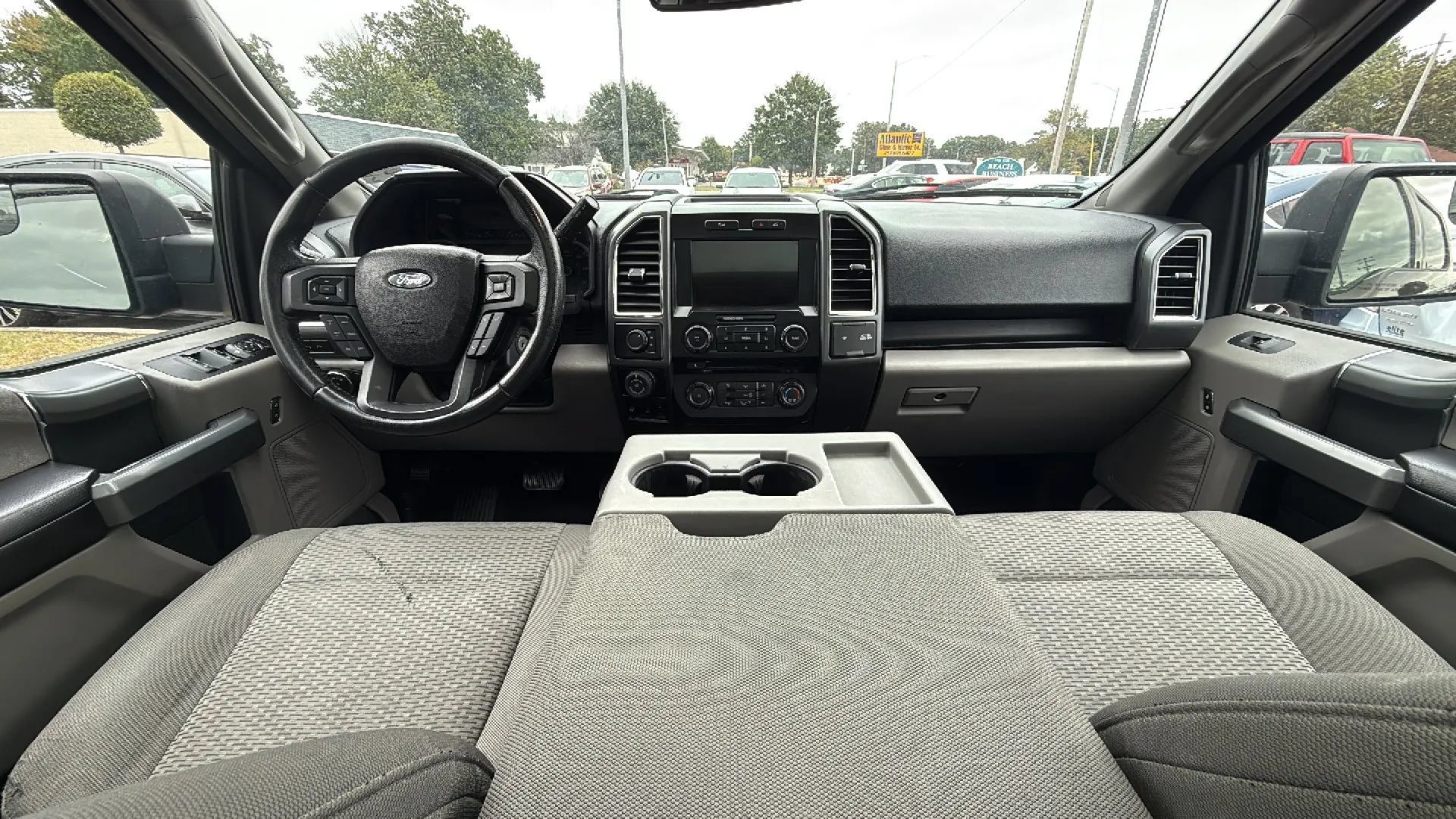 Used 2016 Ford F150 XLT w/ Equipment Group 302A Luxury AWD/4WD image 17