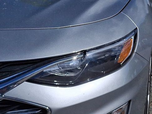 Used 2024 Chevrolet Malibu LT FWD image 9