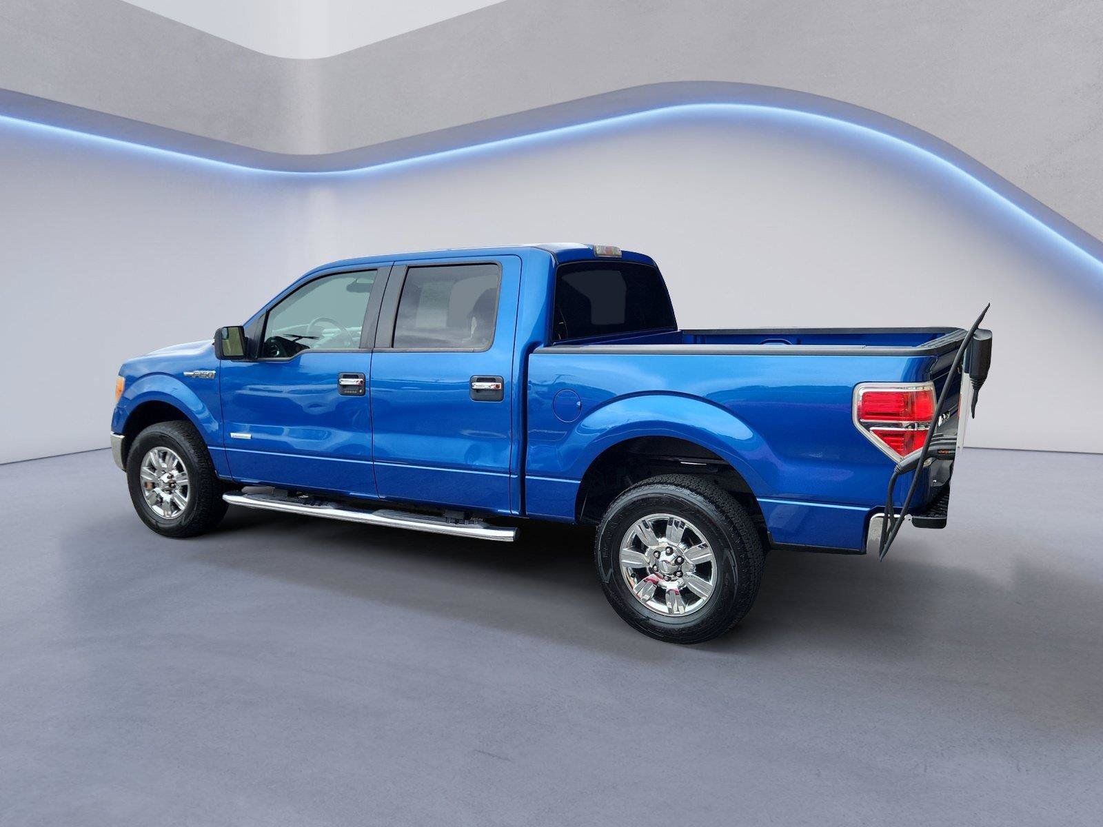 Used 2012 Ford F150 4x4 SuperCrew image 3