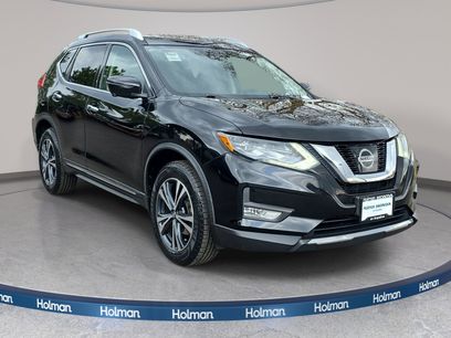 Used 2017 Nissan Rogue SL w/ SL Premium Package