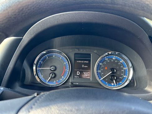 Used 2017 Toyota Corolla LE w/ Carpet Mat Package (TMS) image 22