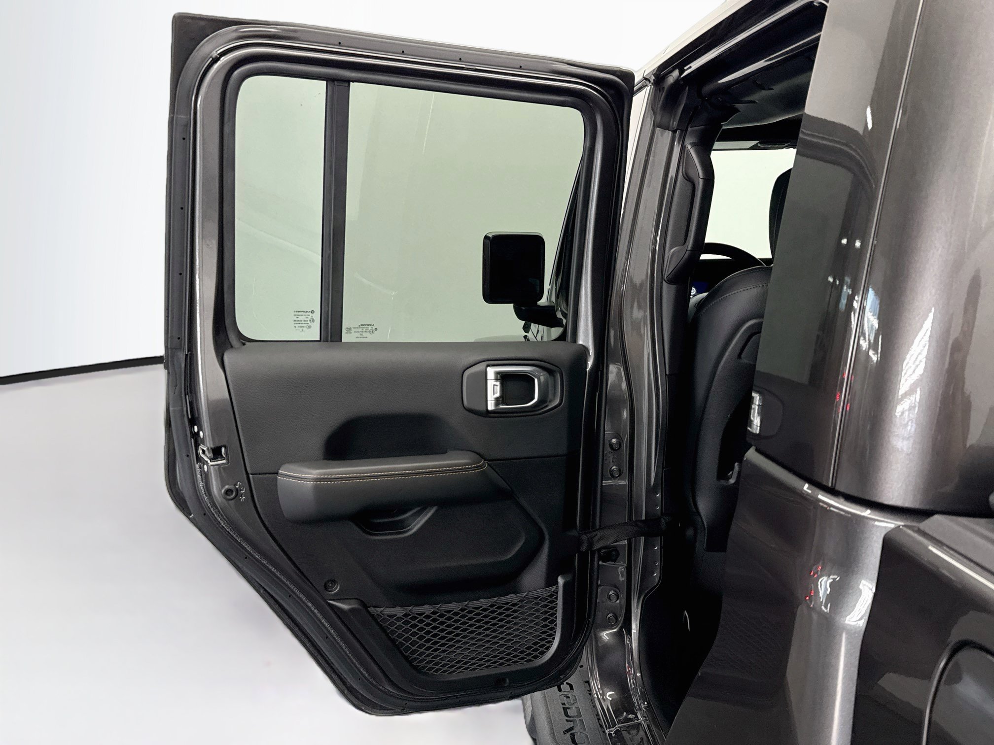 Used 2025 Jeep Gladiator Sport AWD/4WD image 24