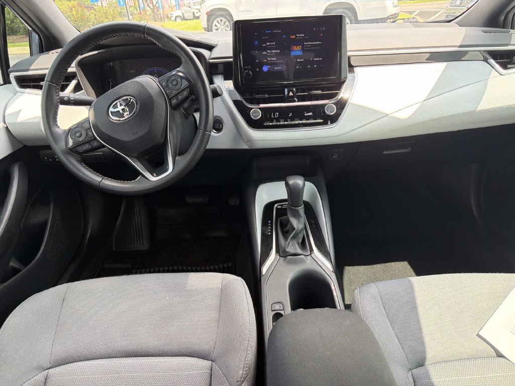 Used 2026 Toyota Corolla SE FWD image 16