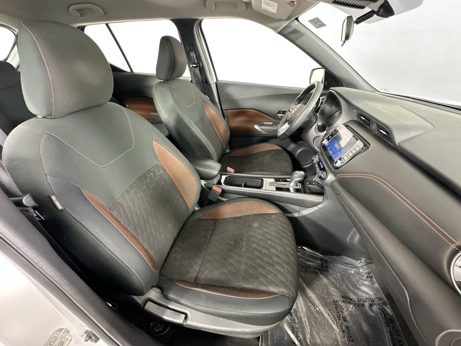 Used 2021 Nissan Kicks SR FWD image 24