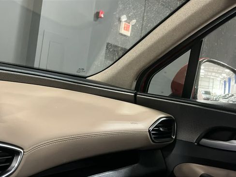 Used 2019 Hyundai Santa Fe AWD image 18