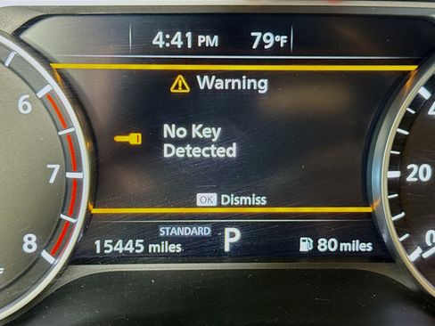 Used 2025 Nissan Rogue SV image 16