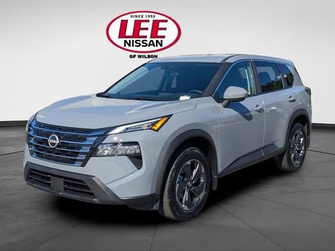 New 2026 Nissan Rogue SV w/ Cold Weather Package FWD image 7