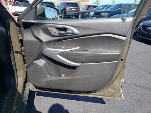 Used 2024 Chevrolet Trax LS w/ LS Convenience Package FWD image 20