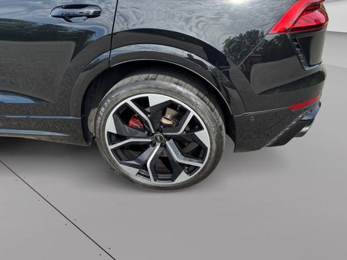 Used 2022 Audi RS Q8 AWD/4WD image 5