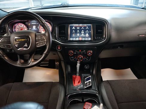 Used 2020 Dodge Charger Scat Pack w/ Plus Group RWD image 42