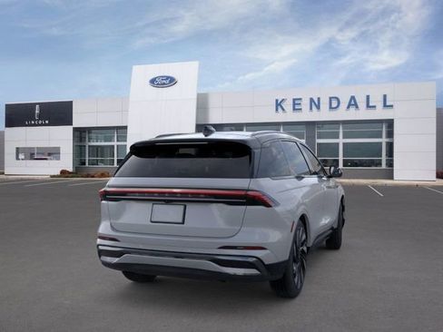 New 2026 Lincoln Nautilus Reserve w/ Jet Appearance Package image 8