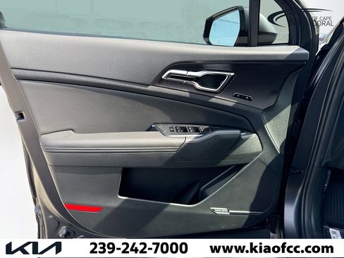 New 2026 Kia Sportage SX image 21