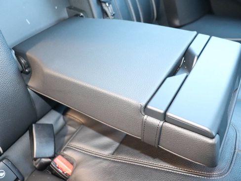 Used 2019 BMW 530i w/ Convenience Package image 50