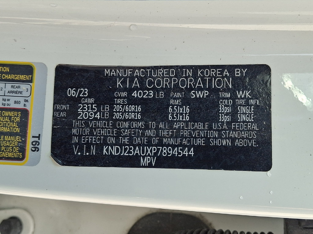 Used 2023 Kia Soul LX w/ LX Technology Package FWD image 25