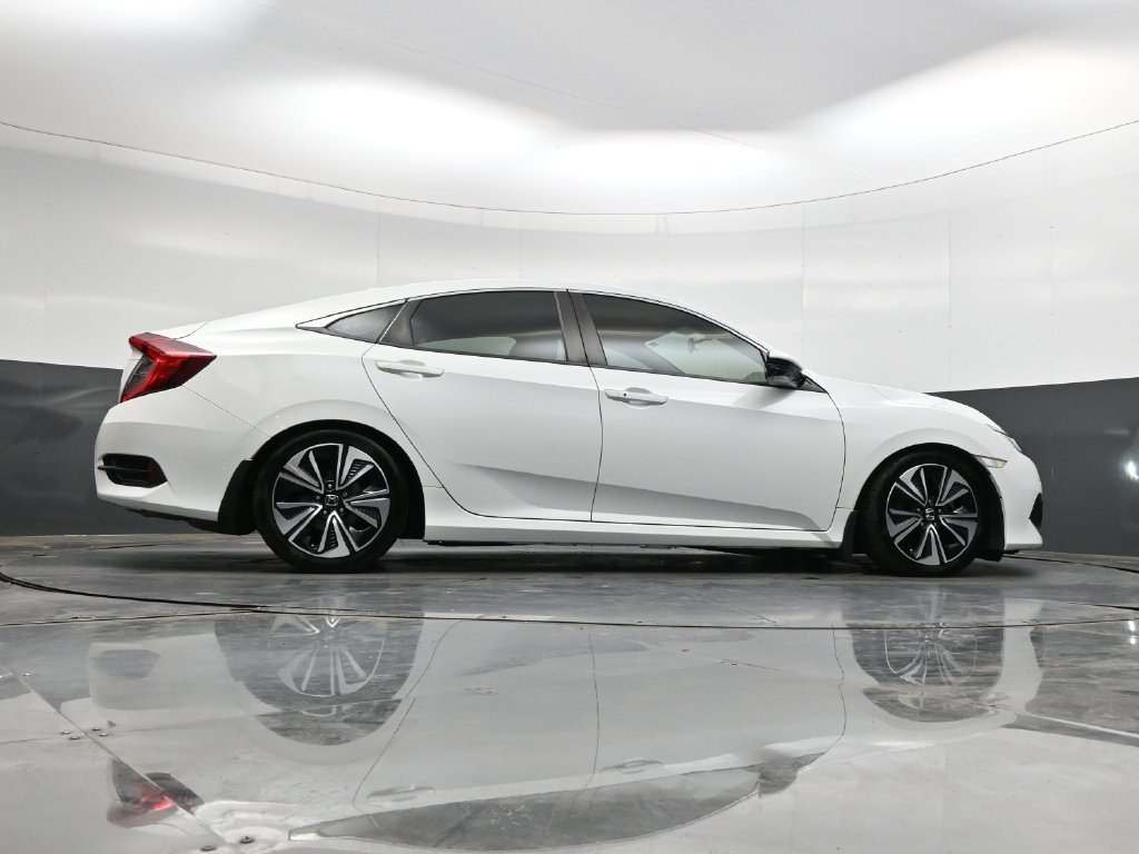 Certified 2018 Honda Civic EX-T image 36