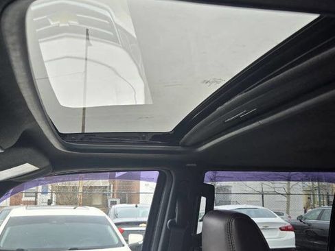 Used 2017 Ford Expedition Platinum image 7