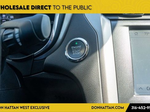 Used 2020 Ford Fusion SE image 9