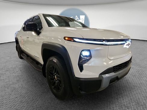 New 2026 Chevrolet Silverado EV LT image 1
