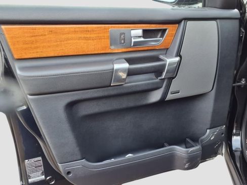 Used 2014 Land Rover LR4 HSE AWD/4WD image 14