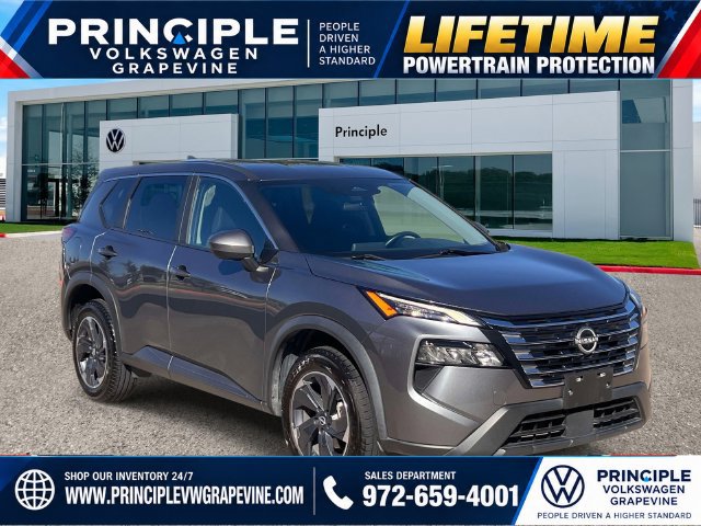 Used 2024 Nissan Rogue SV FWD image 2