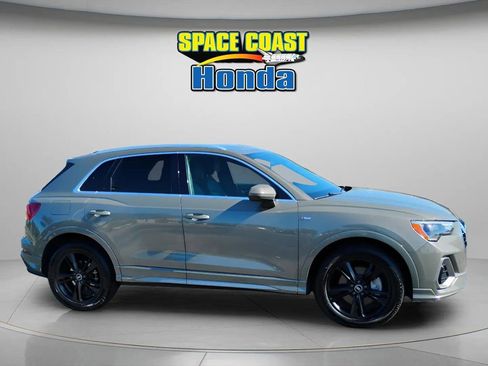 Used 2021 Audi Q3 2.0T Premium image 12