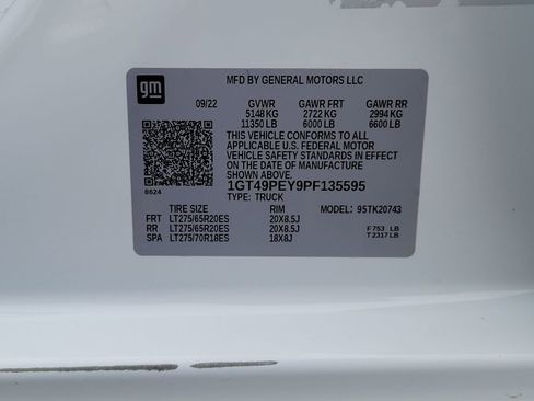Used 2023 GMC Sierra 2500 AT4 w/ AT4 Premium Plus Package AWD/4WD image 18