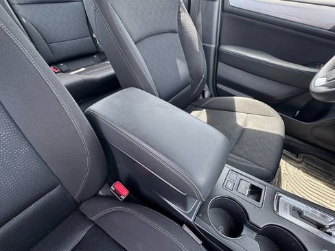 Used 2018 Subaru Legacy 2.5i AWD/4WD image 21