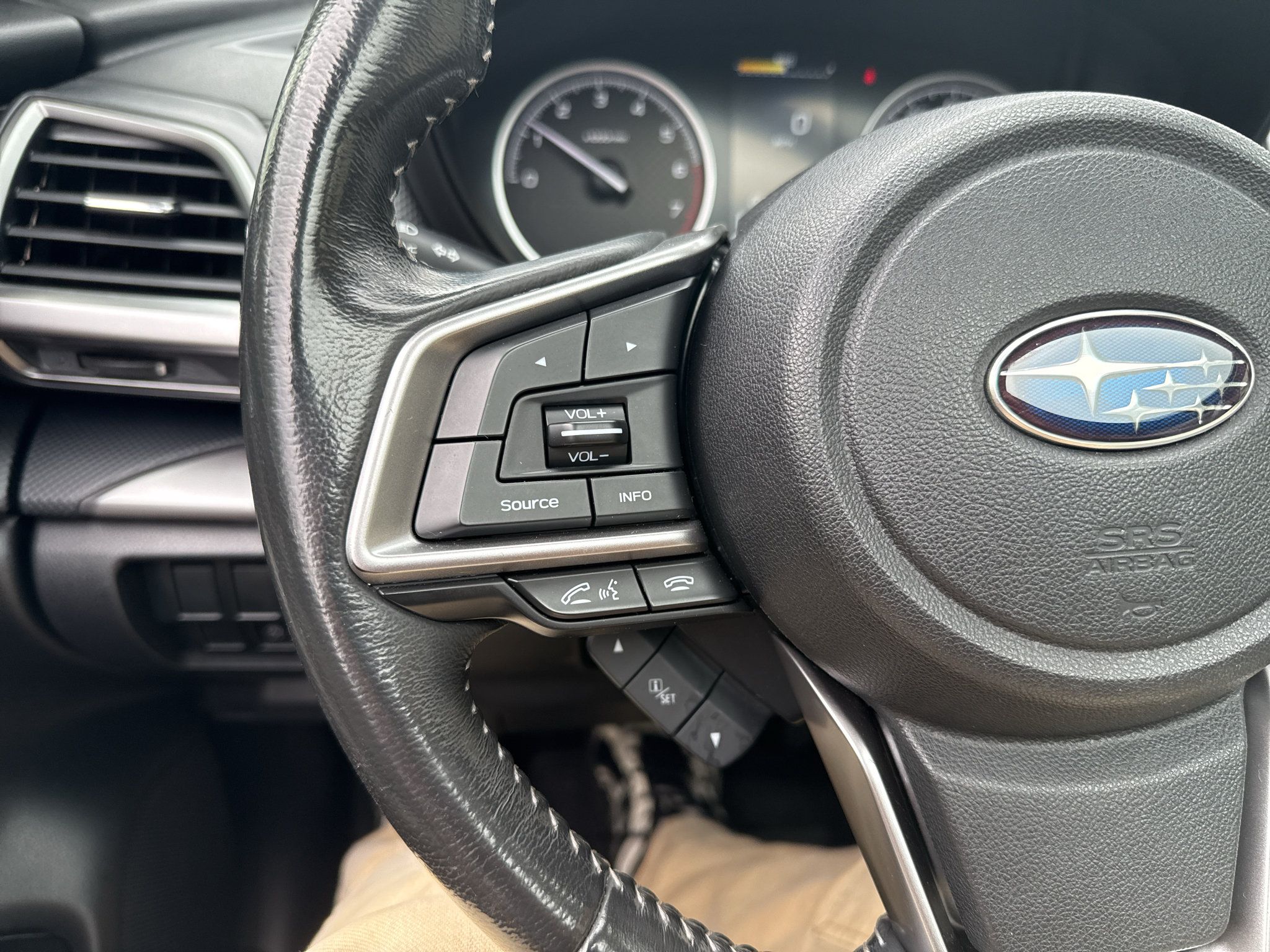 Used 2019 Subaru Forester Premium w/ All-Weather Package AWD/4WD image 17