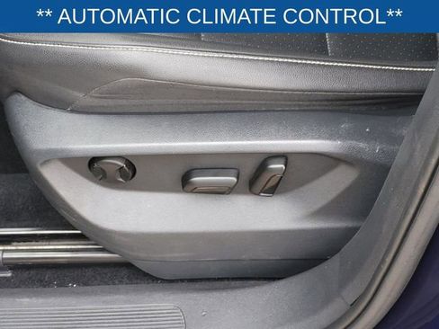 Used 2021 Volkswagen Tiguan SE image 20