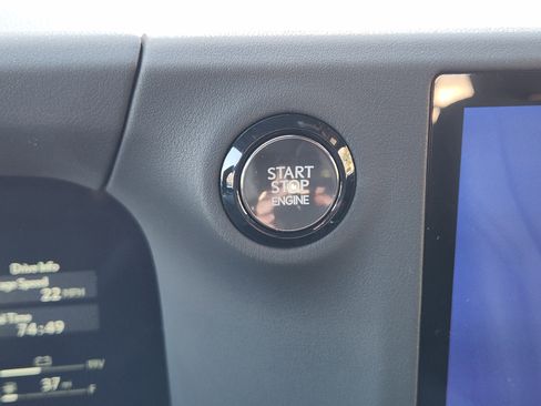 Used 2024 Lexus GX 550 w/ Accessory Package (2T) image 20