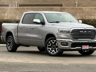Used 2025 RAM 1500 Laramie video 2