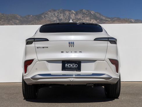 Used 2025 Buick Envista Avenir FWD image 9