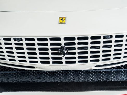 Used 2023 Ferrari Roma image 16