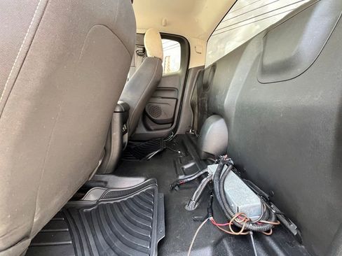 Used 2020 Chevrolet Colorado LT w/ Safety Package image 20