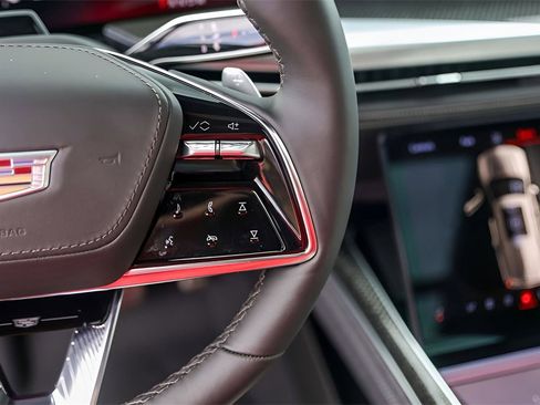 Certified 2025 Cadillac Escalade V w/ LPO, Floor Liner Package image 13