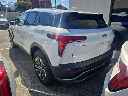 Used 2024 Chevrolet Blazer EV LT image 4