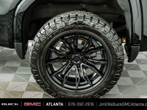 Certified 2026 GMC Sierra 1500 AT4 w/ Technology Package AWD/4WD image 37