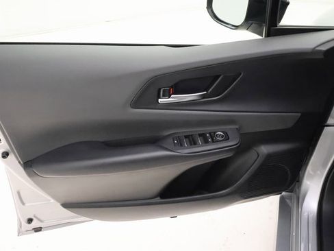 Used 2024 Toyota Prius XLE image 7