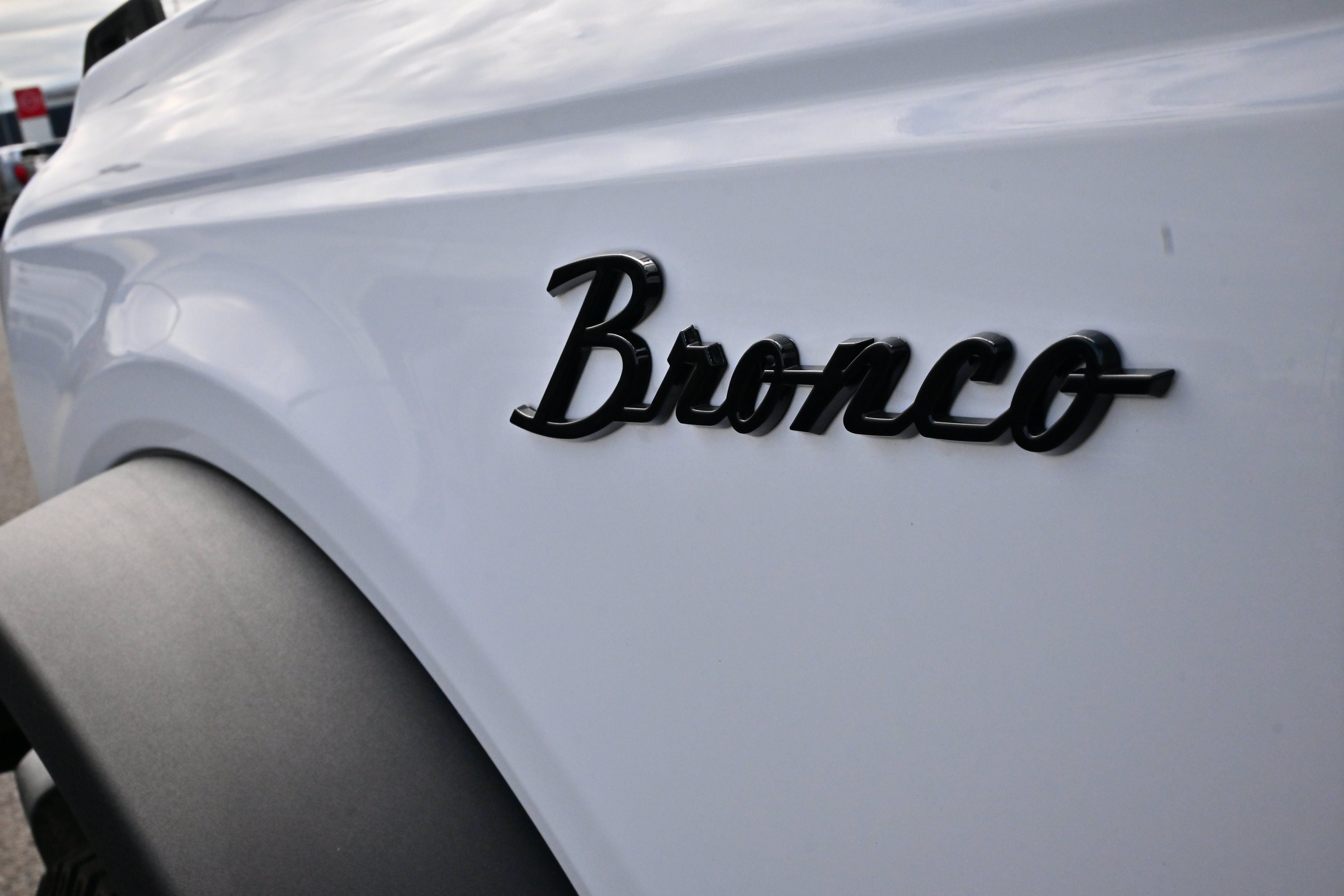 Used 2026 Ford Bronco Outer Banks w/ Sasquatch Package AWD/4WD image 11