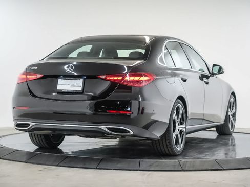 Used 2022 Mercedes-Benz C 300 Sedan image 9
