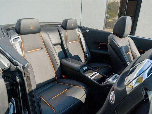 Used 2018 Rolls-Royce Dawn image 61