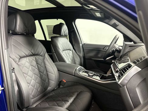 New 2026 BMW X5 M60i w/ Executive Package image 21