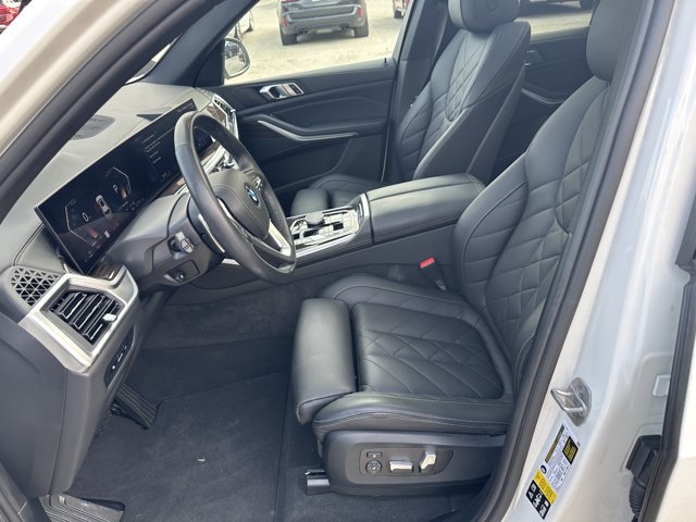 Certified 2024 BMW X5 xDrive40i w/ Parking Assistance Package AWD/4WD image 12