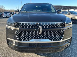 New 2026 Lincoln Navigator L Reserve AWD/4WD video 2