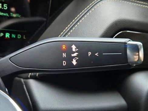 Used 2025 GMC Yukon Elevation w/ Elevation Premium Package image 16