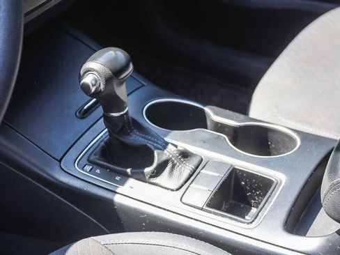 Used 2017 Kia Sorento LX image 27