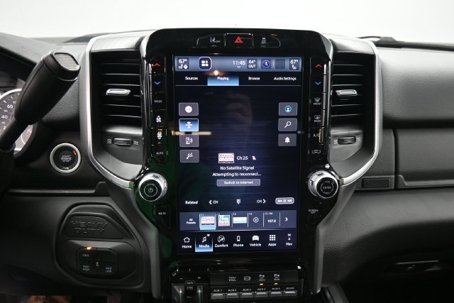 New 2027 RAM 3500 Big Horn AWD/4WD image 23