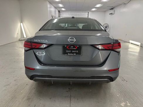 New 2025 Nissan Sentra SV w/ Trunk Package image 6