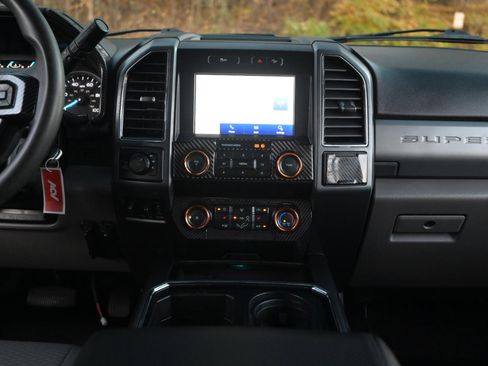 Used 2021 Ford F250 XLT w/ XLT Premium Package image 30