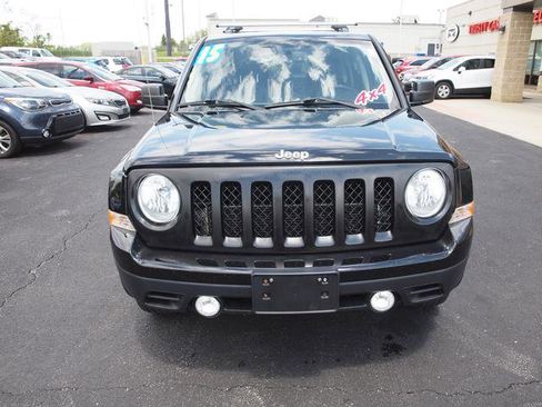 Used 2015 Jeep Patriot High Altitude AWD/4WD image 4